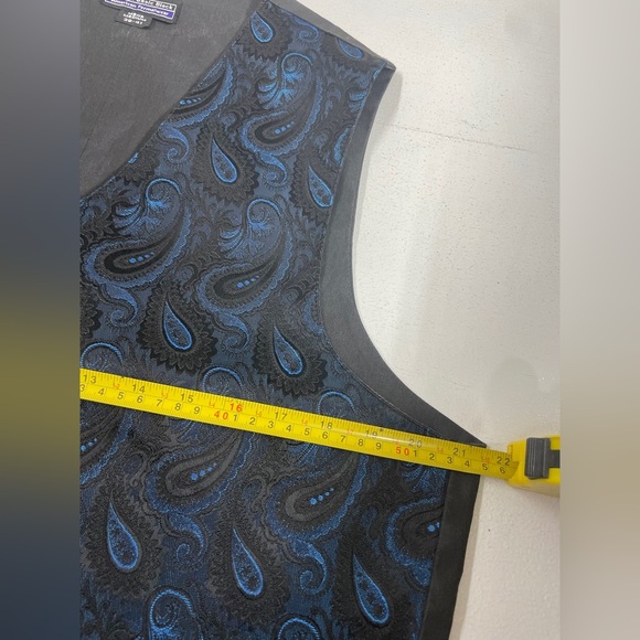 Paisley Patterned Vest in Black and Blue - Picture 2 of 3